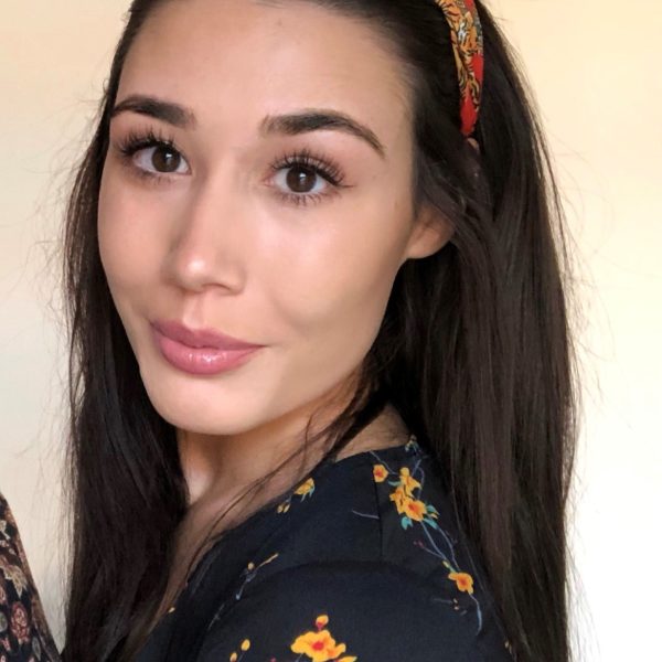 Leah Ferroussat headshot
